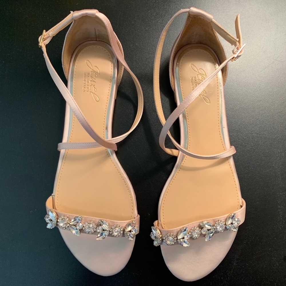 Jewel Badgley Mischka Womens Tessy (size 9)